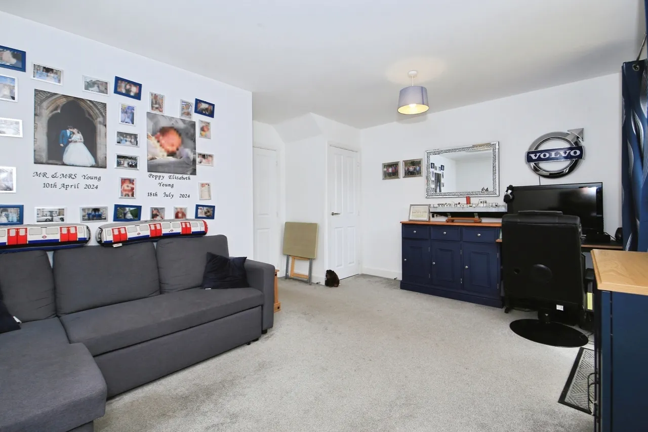 Brewton Drive, Deeping St. James, Peterborough, Lincolnshire, PE6, photo 5