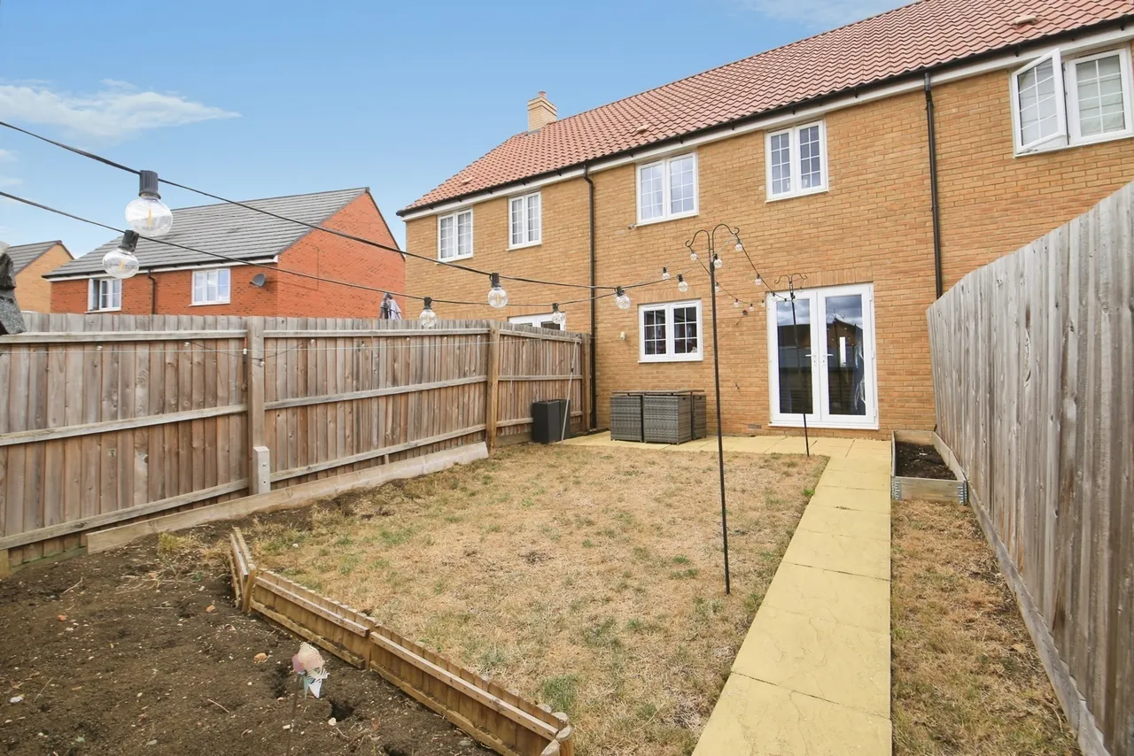 Brewton Drive, Deeping St. James, Peterborough, Lincolnshire, PE6, photo 14