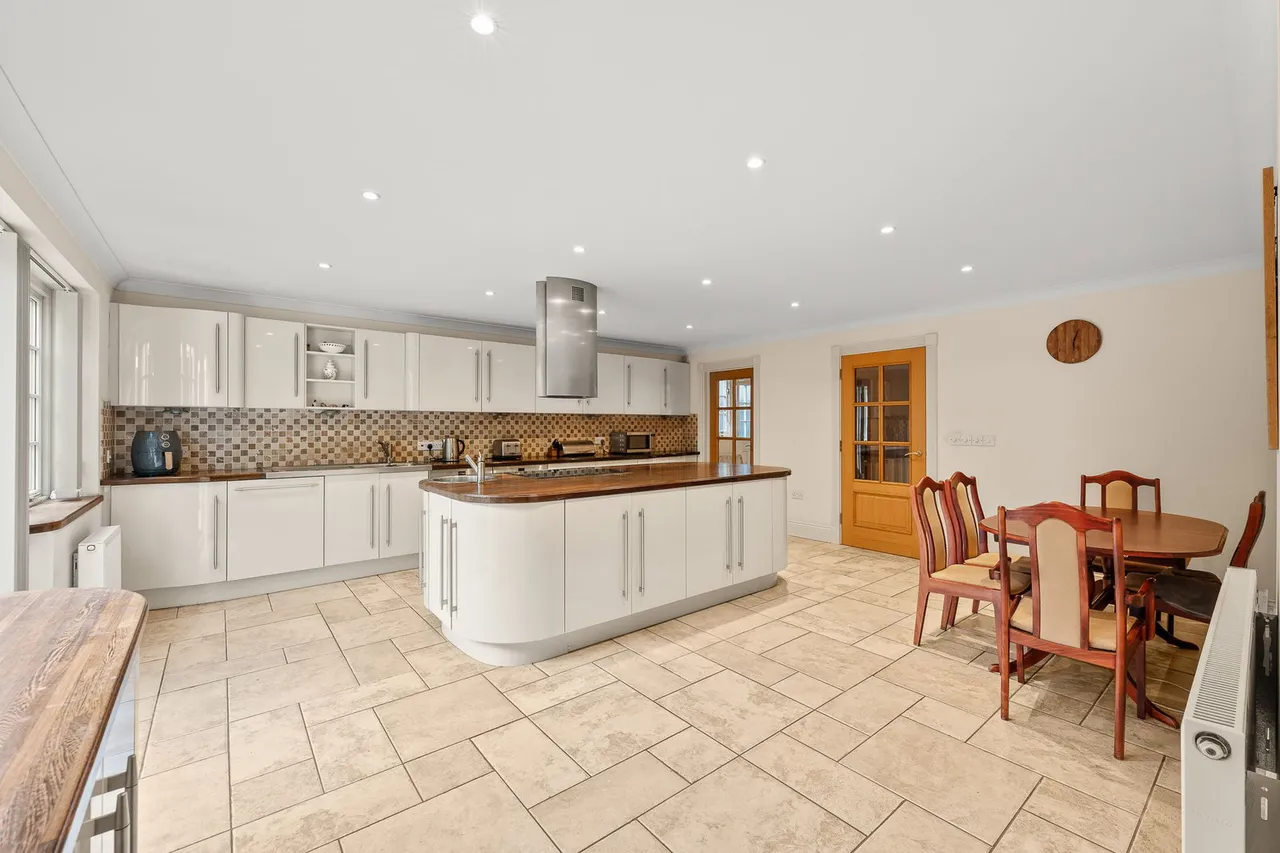 Handford Court, Southwell, NG25, photo 7