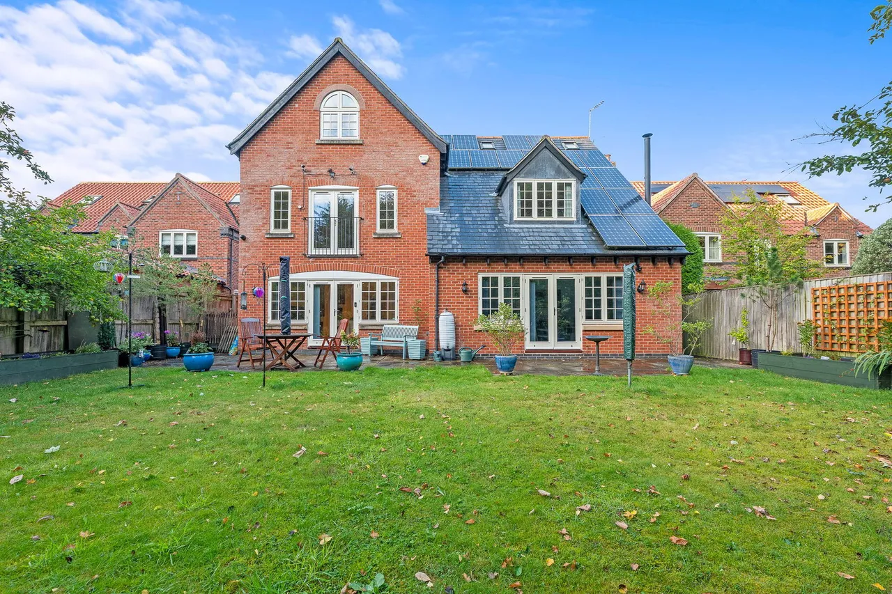 Handford Court, Southwell, NG25, photo 33