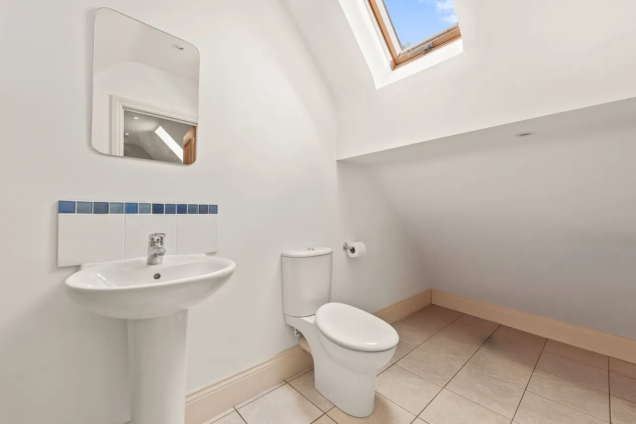 Handford Court, Southwell, NG25, photo 28