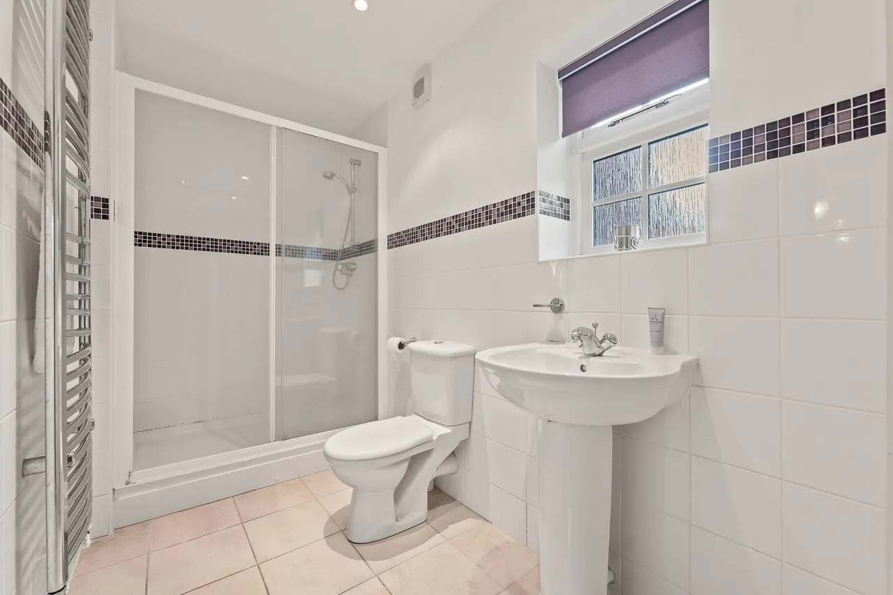 Handford Court, Southwell, NG25, photo 20