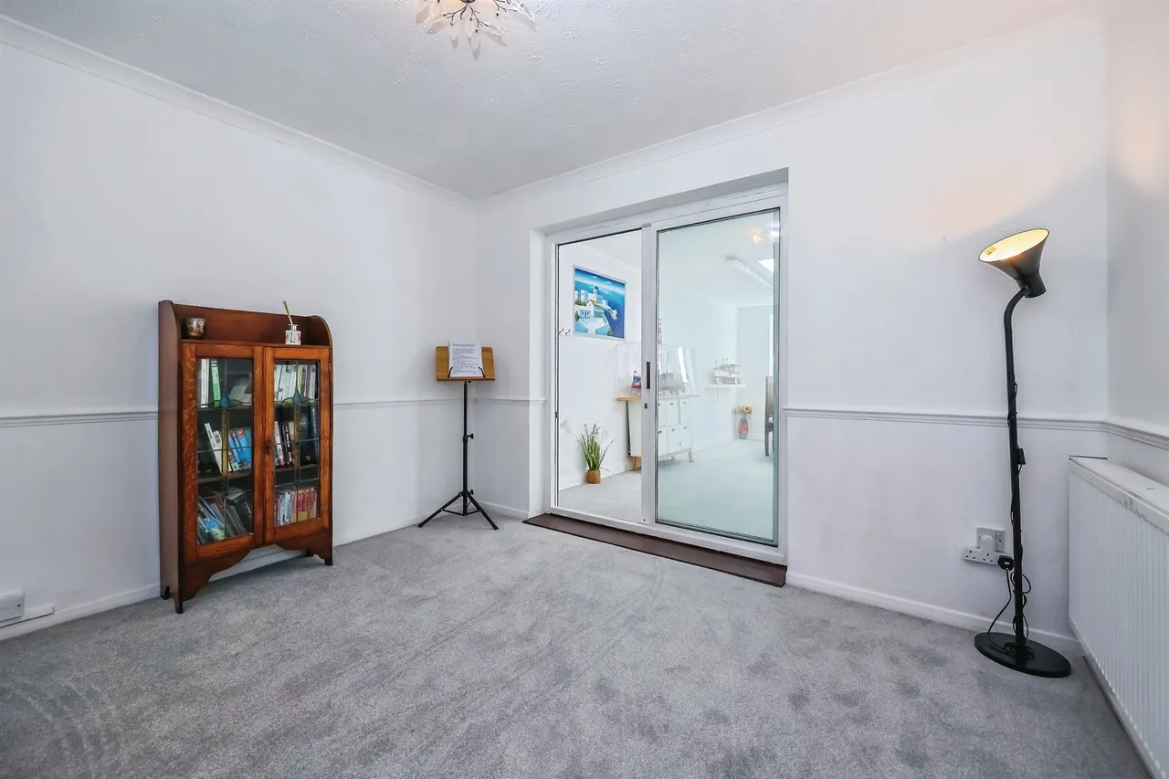 Poplar Avenue, Nottingham, NG5, photo 7