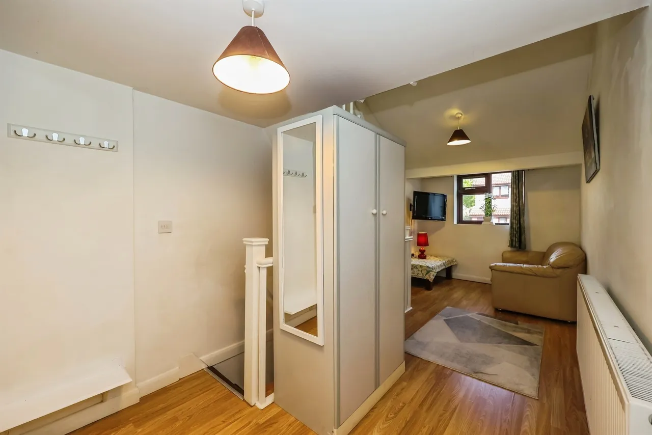 Poplar Avenue, Nottingham, NG5, photo 12