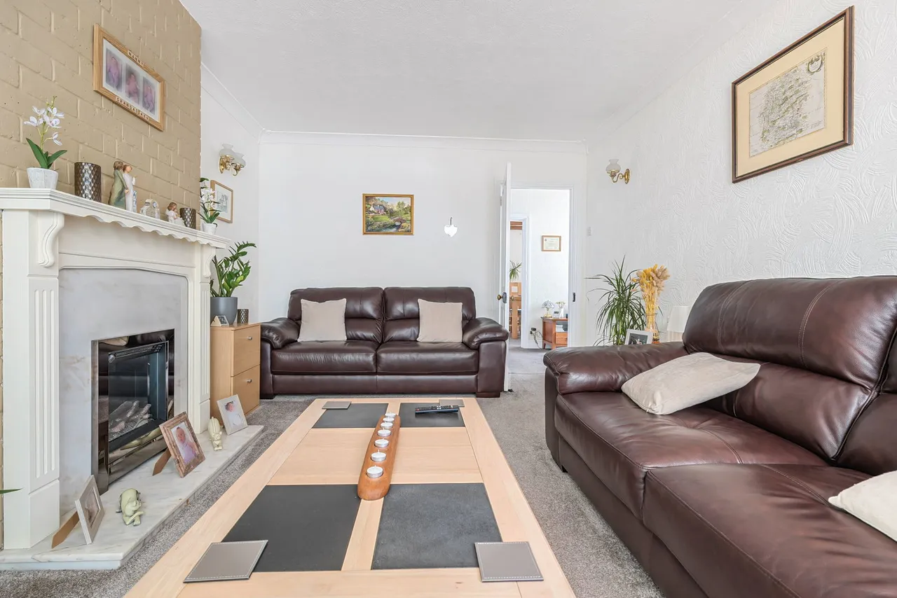Parkside, Chippenham, photo 5
