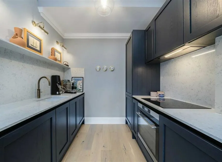 St. Georges Square, Pimlico, SW1V, photo 2