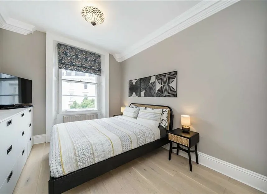 St. Georges Square, Pimlico, SW1V, photo 6