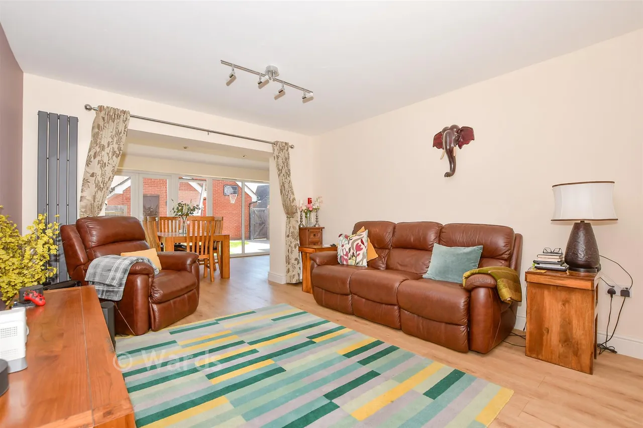Langley Way, West Malling, ME19, photo 3