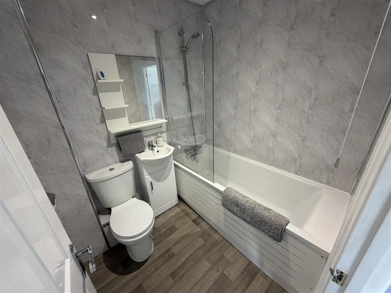 Woodsage Drive, Gillingham SP8 4UF, photo 7
