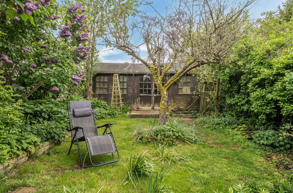 Stoke Road, Blisworth, Northampton, Northamptonshire, NN7 3BZ, photo 22