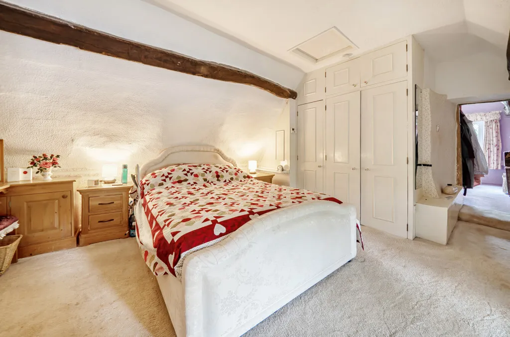 Stoke Road, Blisworth, Northampton, Northamptonshire, NN7 3BZ, photo 8