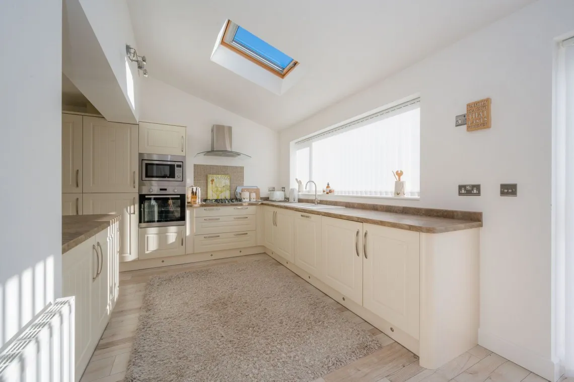 Fleetwood Crescent, Southport, PR9, photo 12