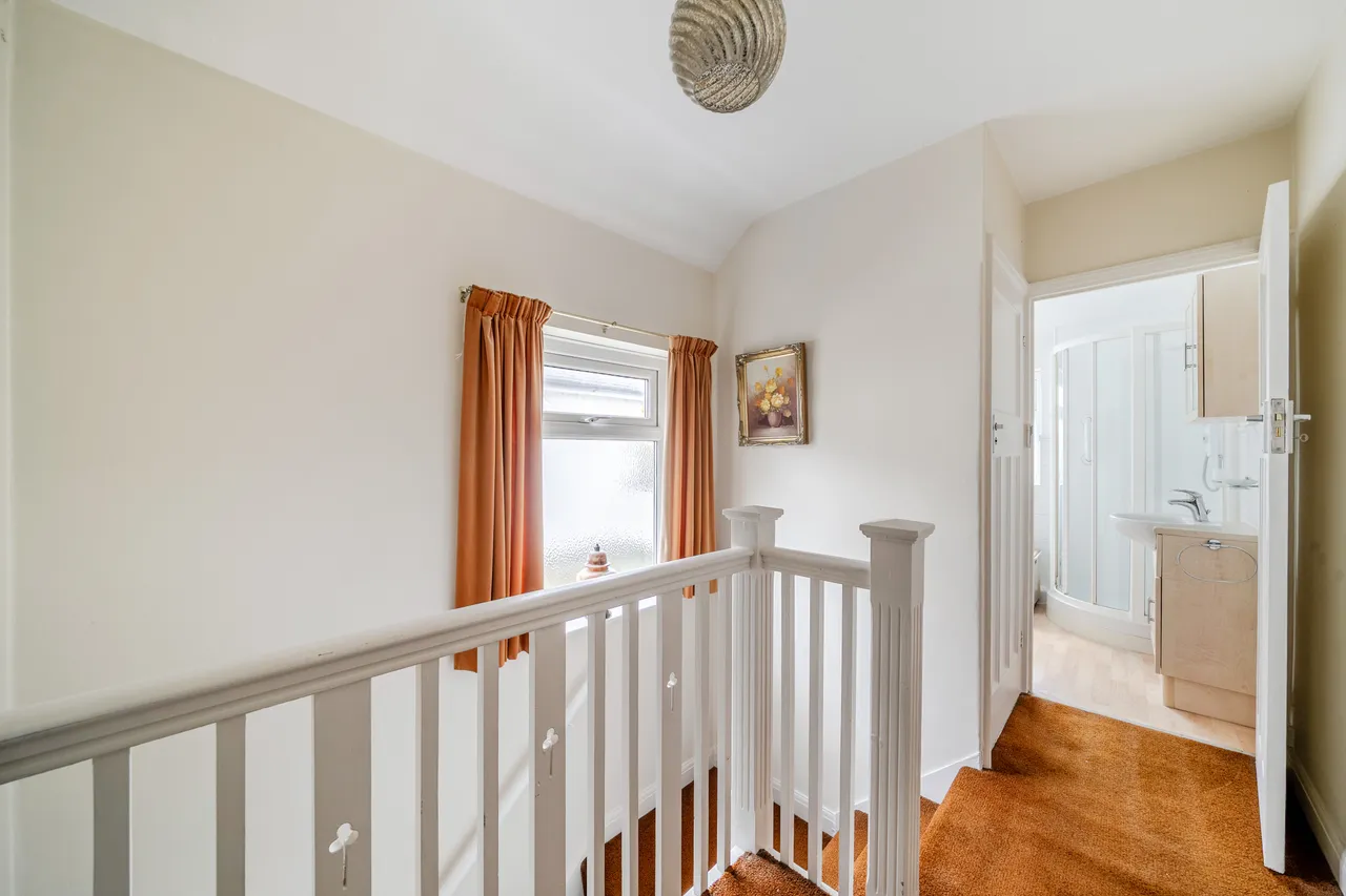Orchard Lane, East Molesey, KT8, photo 8