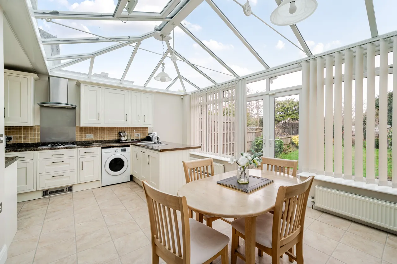 Orchard Lane, East Molesey, KT8, photo 5