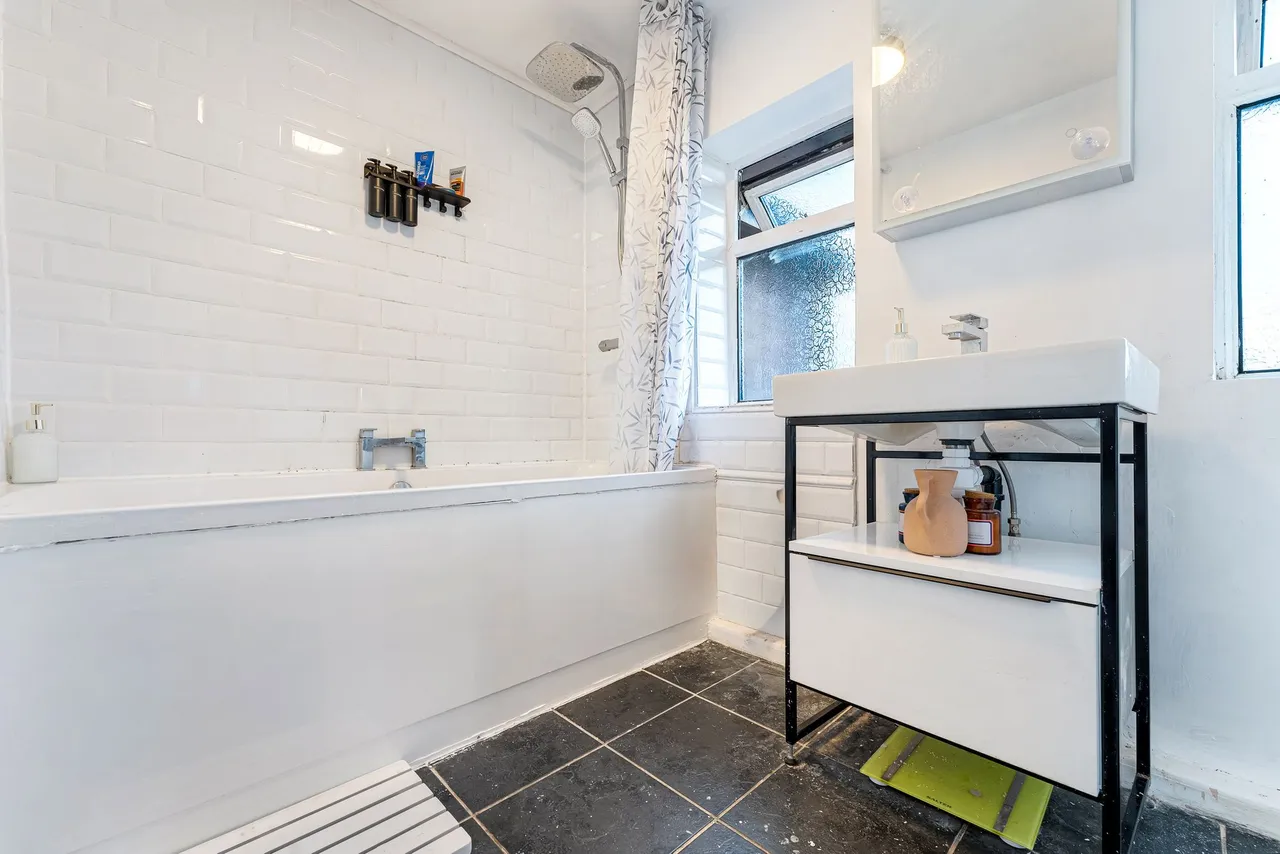 Windsor Grove, Runcorn, Runcorn, WA7 5EN, photo 10