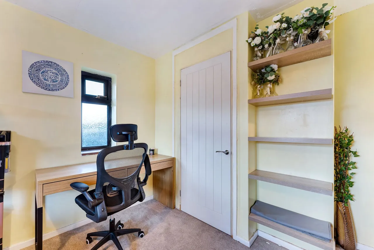 Windsor Grove, Runcorn, Runcorn, WA7 5EN, photo 16