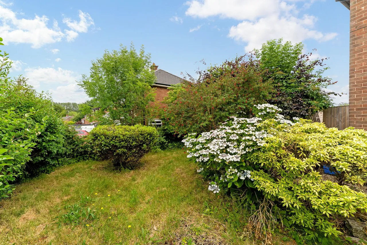 Windsor Grove, Runcorn, Runcorn, WA7 5EN, photo 19