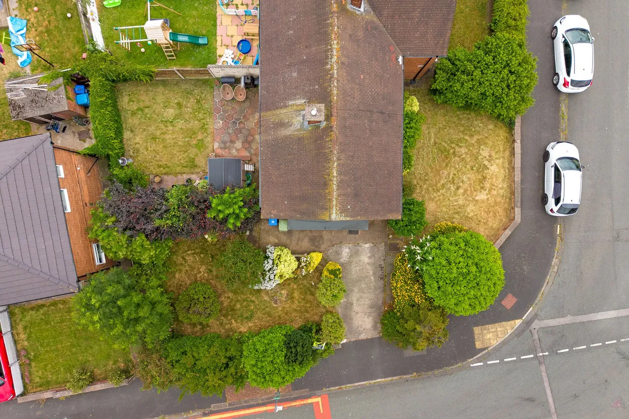 Windsor Grove, Runcorn, Runcorn, WA7 5EN, photo 24