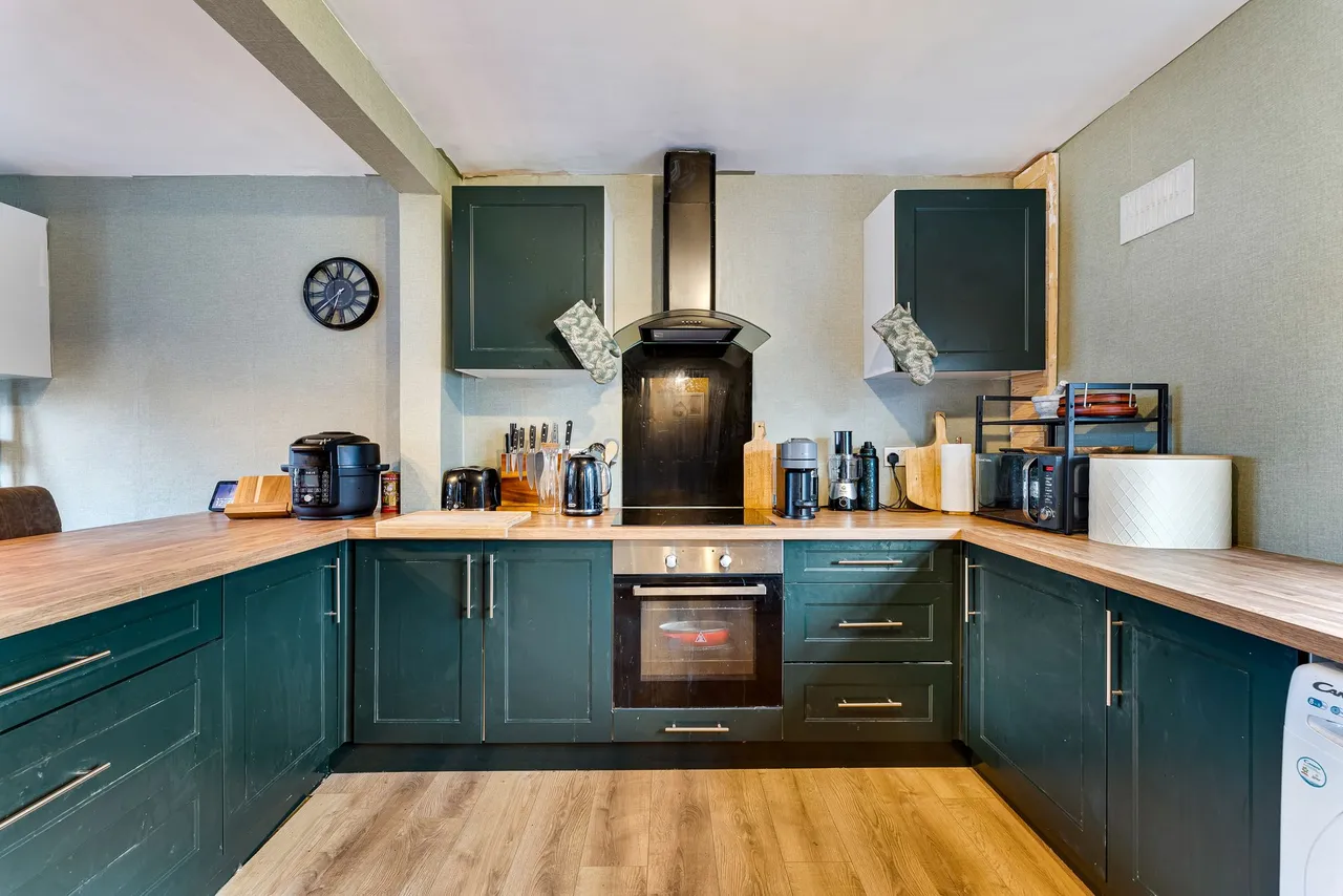 Windsor Grove, Runcorn, Runcorn, WA7 5EN, photo 5