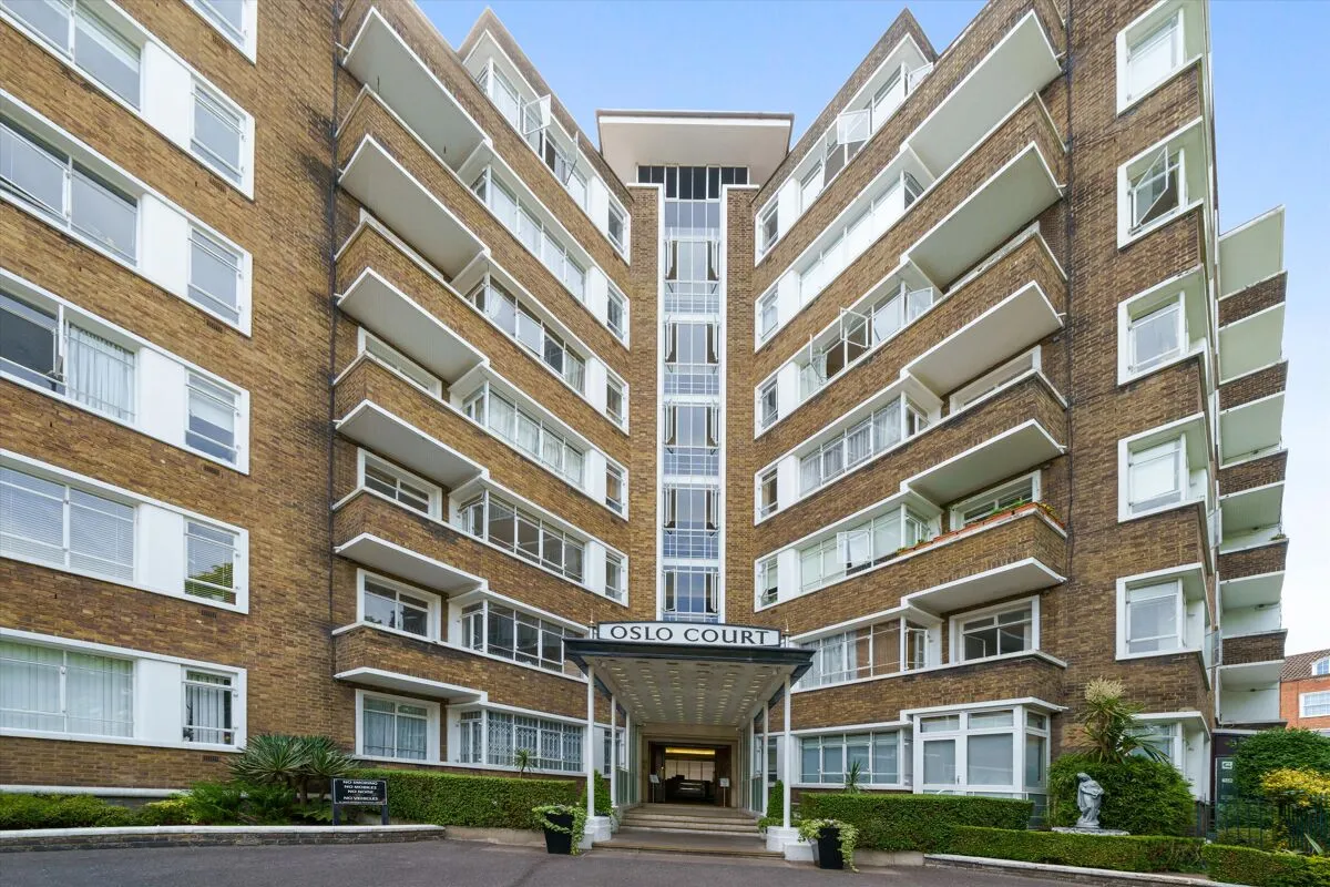 Prince Albert Road, St John's Wood, NW8, photo 2