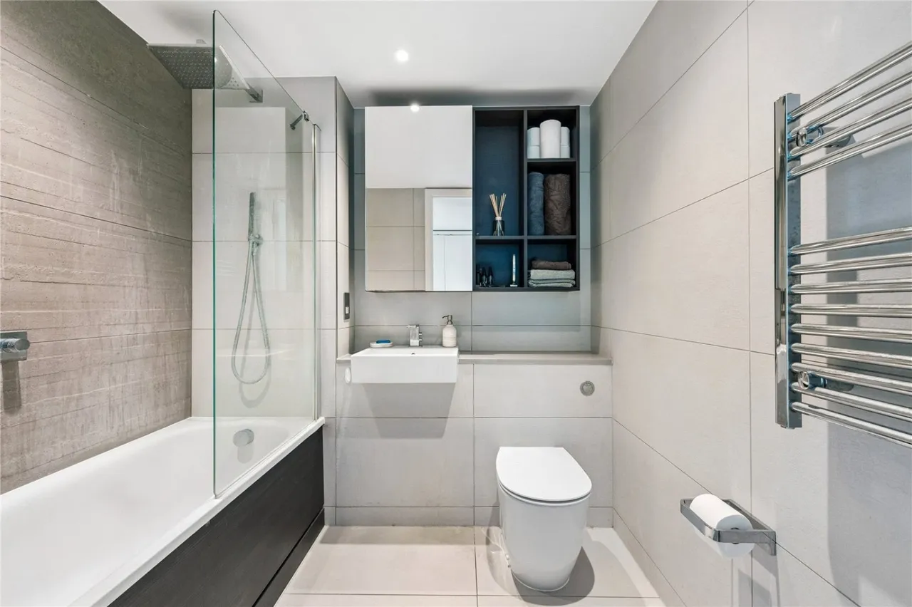 Daneland Walk, London, N17, photo 14