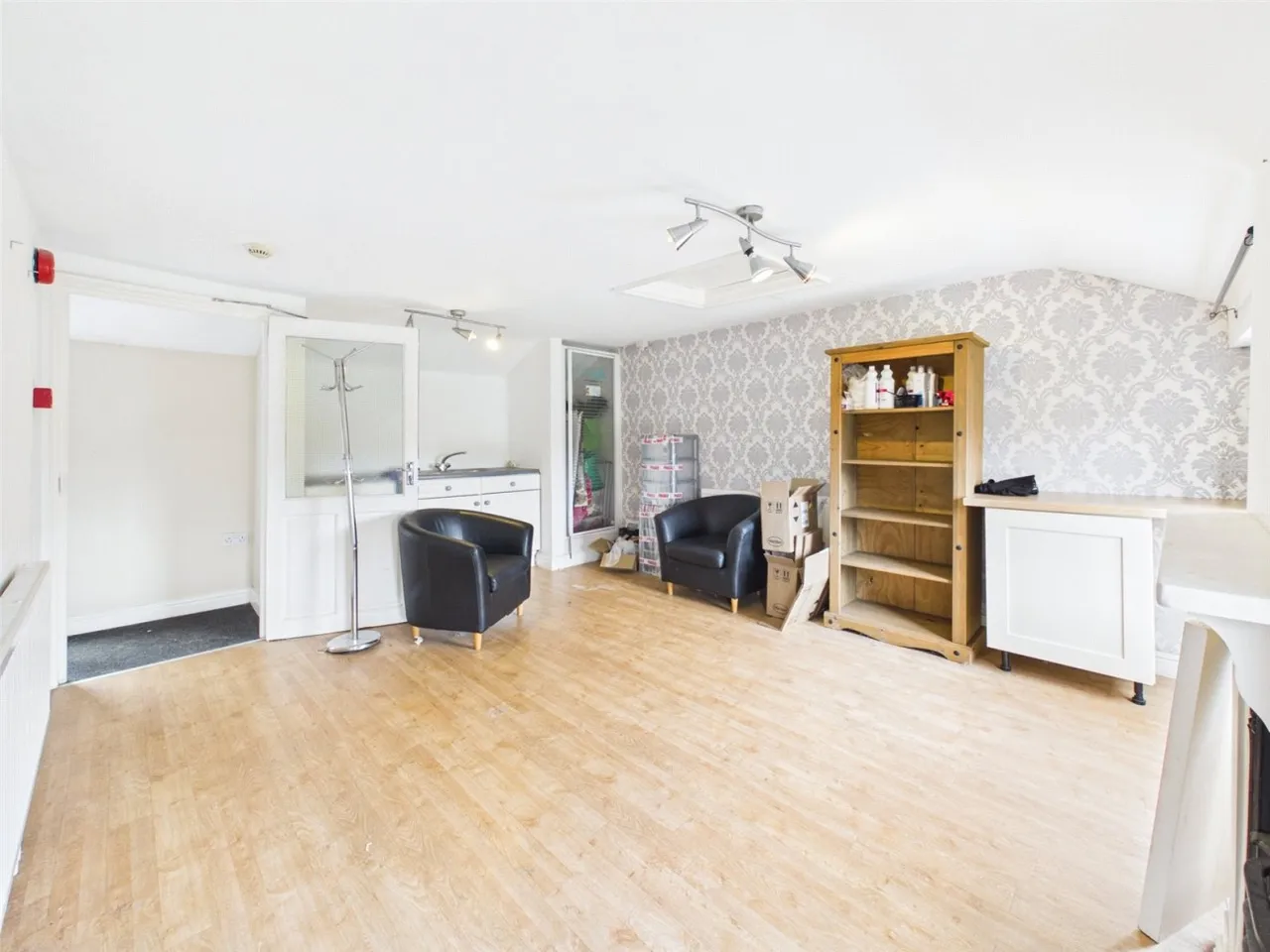 St. Mary Street, Bridgwater, TA6, photo 15
