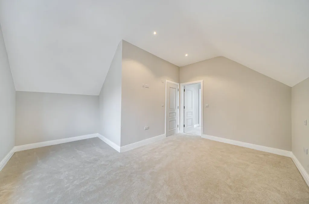 Foxley Lane, Purley CR8 3NB, photo 18