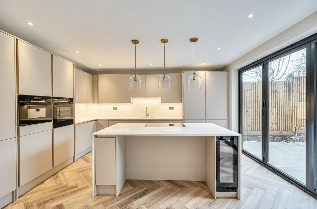 Foxley Lane, Purley CR8 3NB, photo 5
