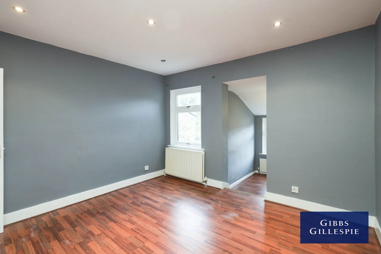New Road, Uxbridge Fees Apply, UB8, photo 7