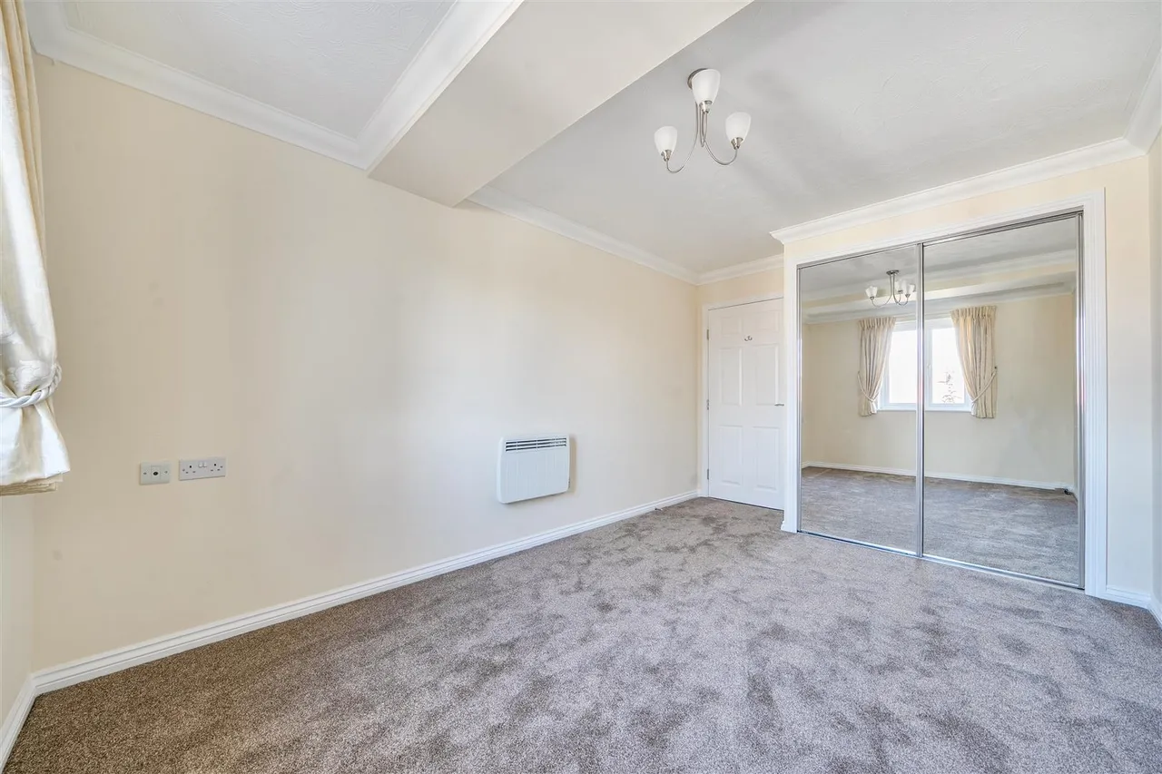 Alverstone Road, Southsea, PO4, photo 6