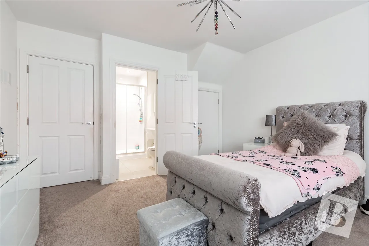 Rainbird Place, Pilgrims Hatch, CM14, photo 10