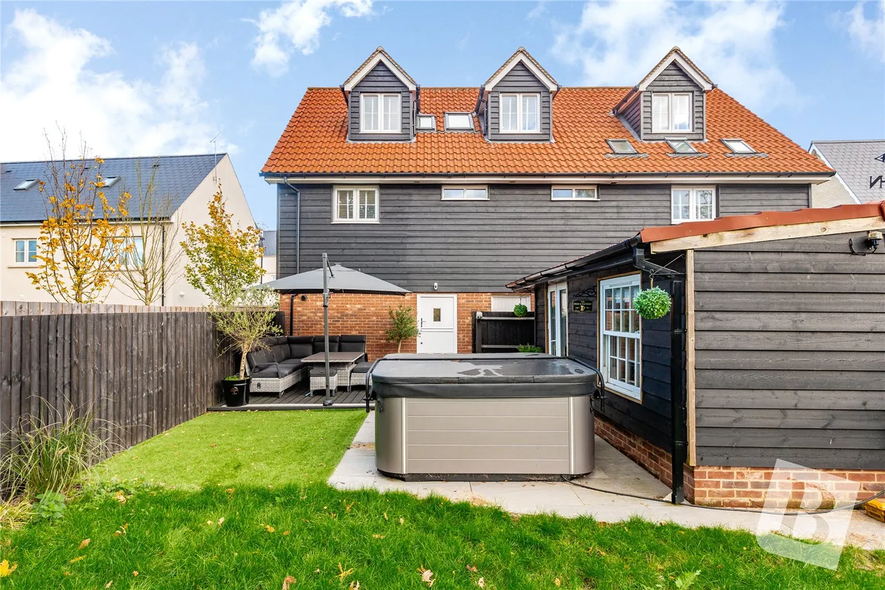 Rainbird Place, Pilgrims Hatch, CM14, photo 6