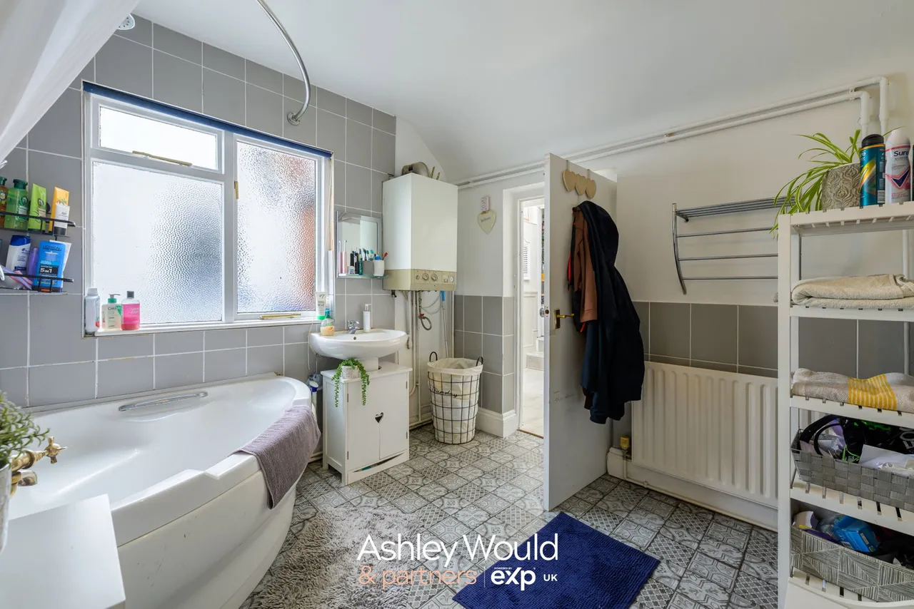 Coombs Road, Halesowen, B62, photo 9