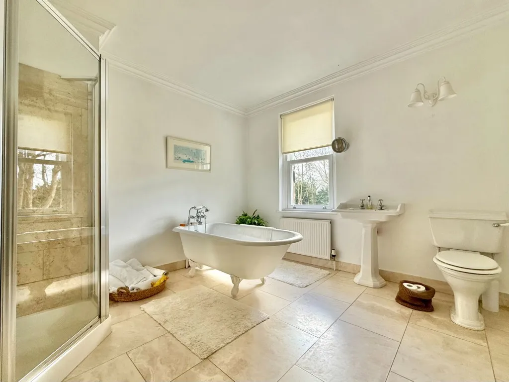 Wetherby, Spofforth Hill, LS22, photo 17