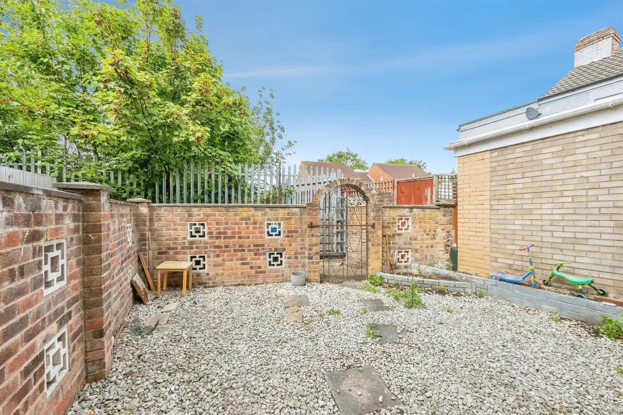Newcomen Street, Hull, HU9, photo 15