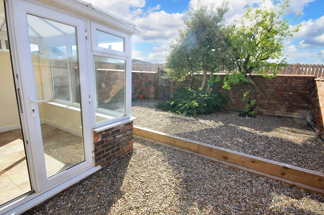Ladysmith Avenue, Ashton-In-Makerfield, Wigan, Wigan, WN4 9DB, photo 13