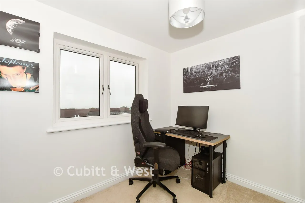 Bailey Place, Crowborough, TN6, photo 9