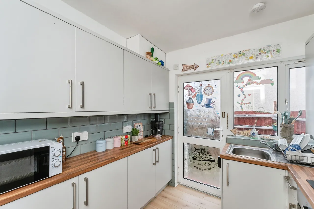Rhyl Coast Road, Rhyl, LL18, photo 5