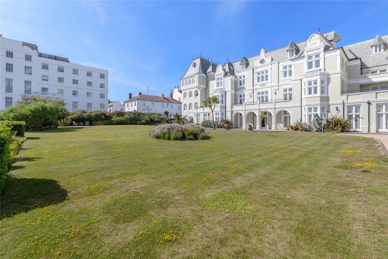 De Courcel Road, Brighton, BN2, photo 19