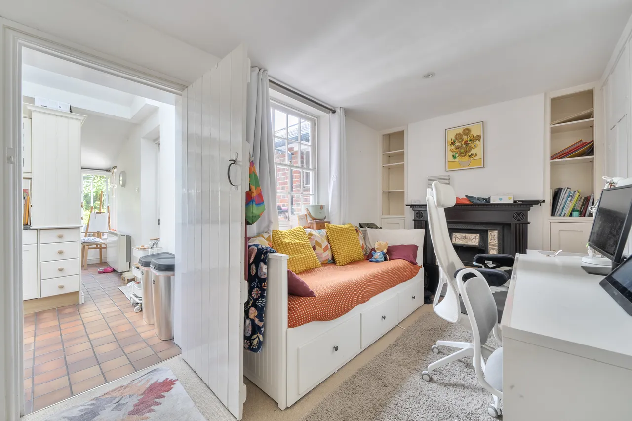 Kingsgate Road, Winchester, SO23, photo 2