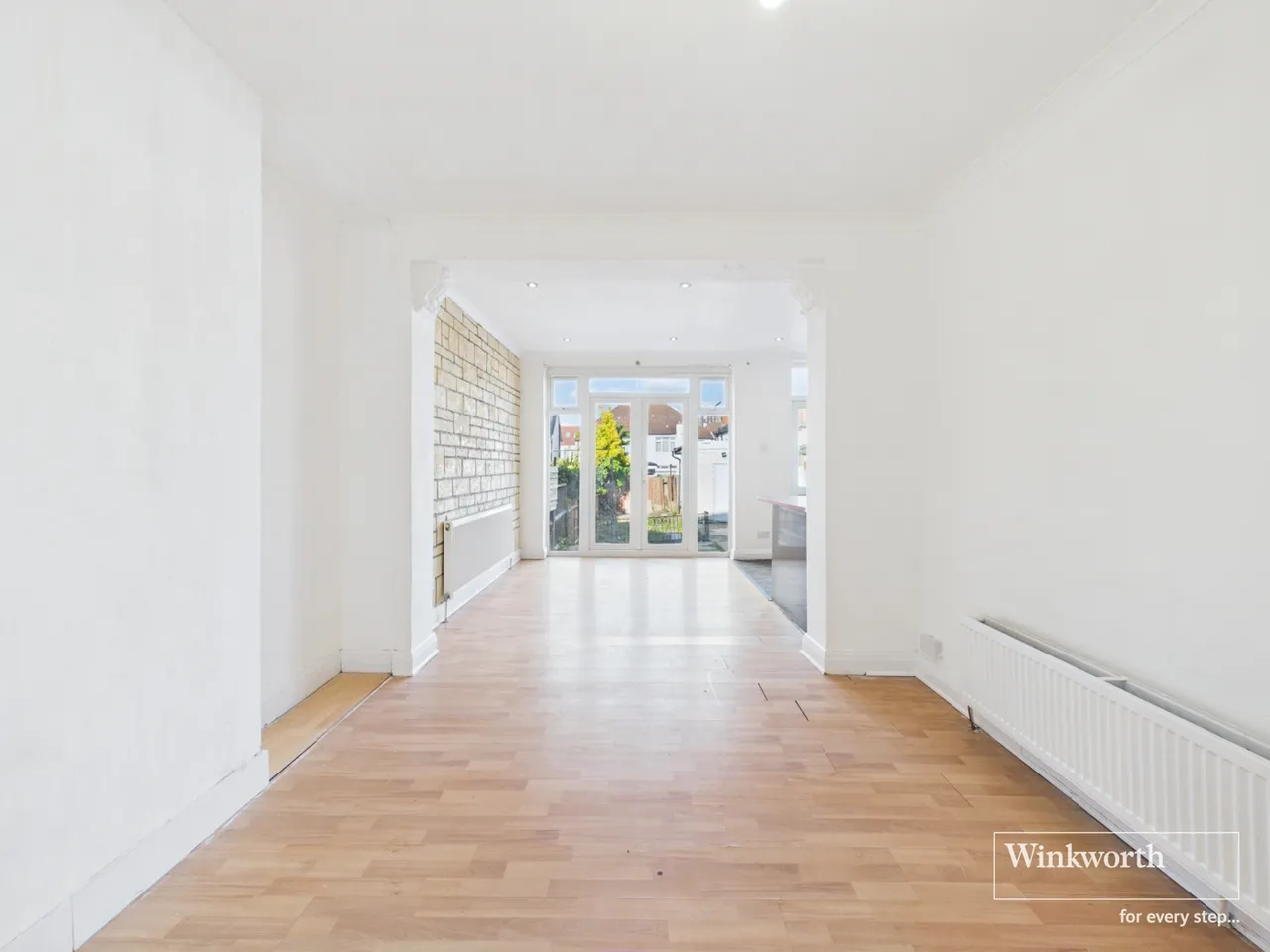 St. Georges Avenue, Kingsbury, London, NW9, photo 4