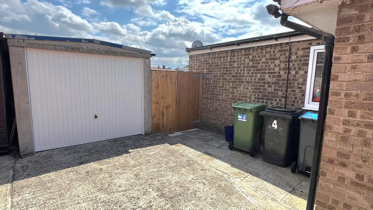 Woolmoor Close, Thirsk, YO7, photo 8