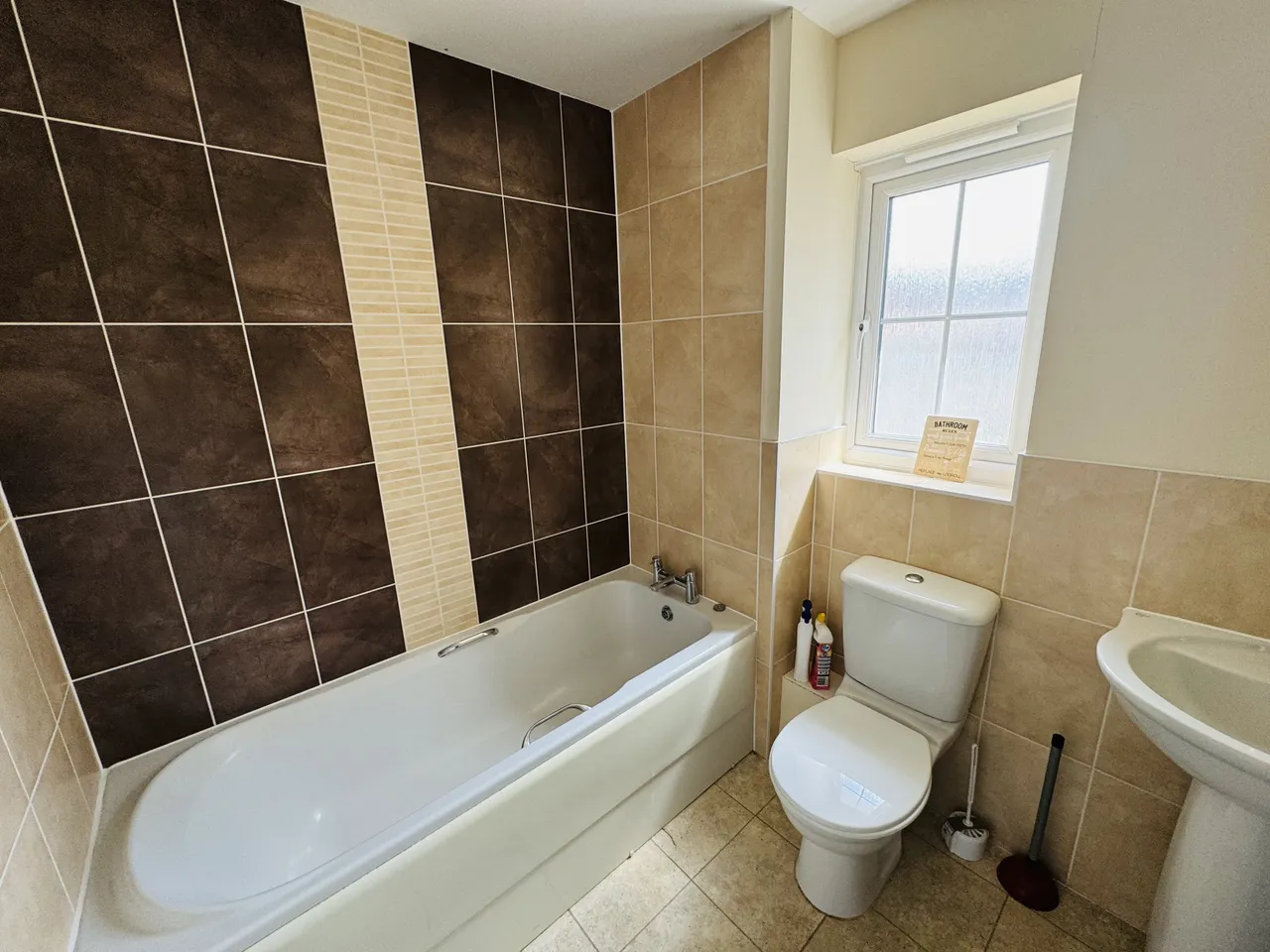 Llwyn Yr Eos, Carmarthen, SA31, photo 17