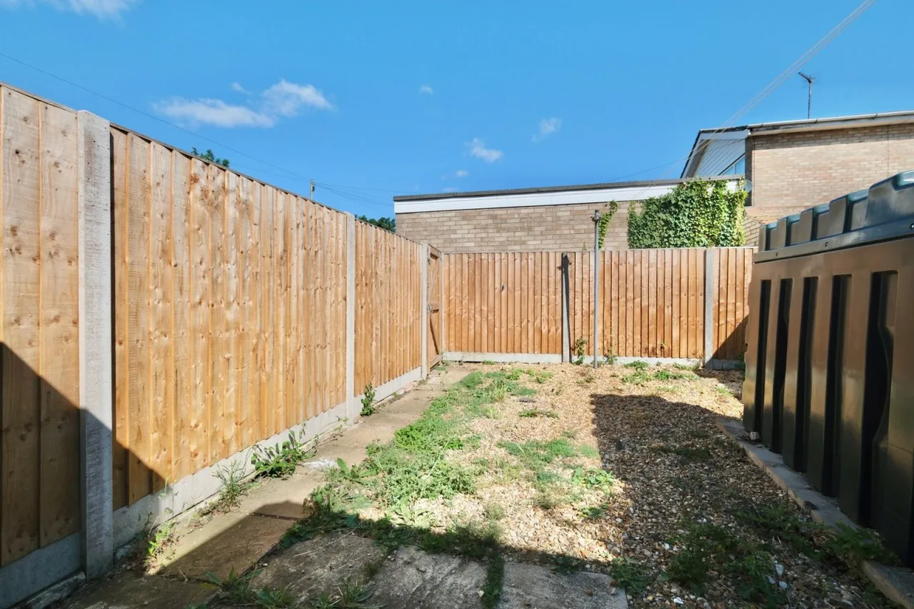 High Street, Warboys, PE28, photo 10