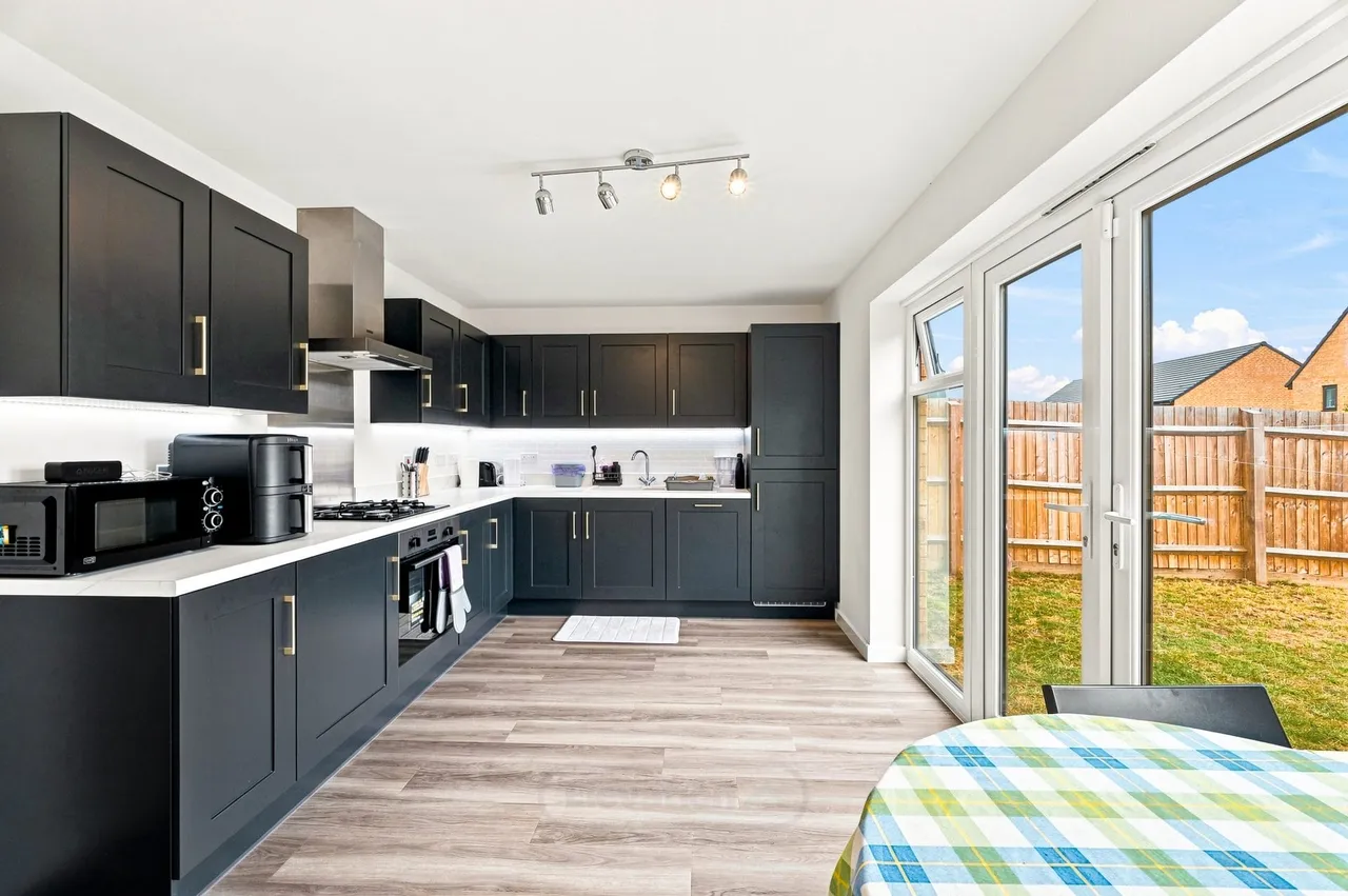 Cardno Avenue, Eagle Farm South, Milton Keynes, Milton Keynes, MK17 7DY, photo 8