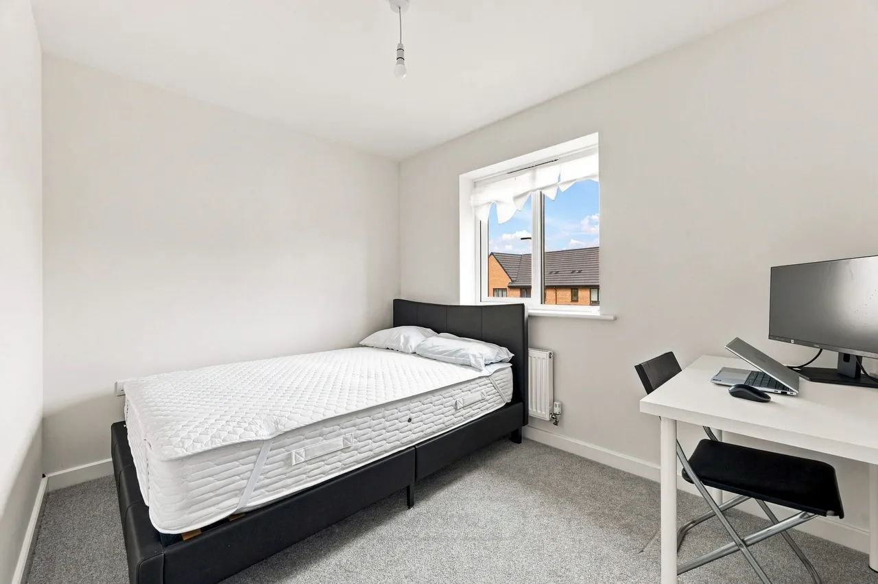 Cardno Avenue, Eagle Farm South, Milton Keynes, Milton Keynes, MK17 7DY, photo 15