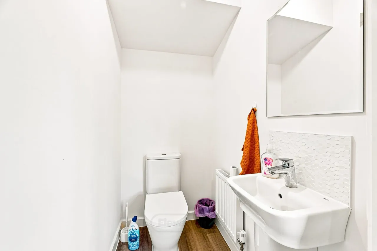 Cardno Avenue, Eagle Farm South, Milton Keynes, Milton Keynes, MK17 7DY, photo 10