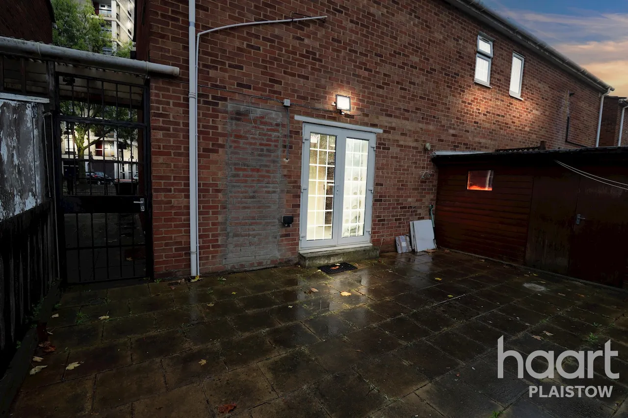 Queens Road West Plaistow, London, E13, photo 17