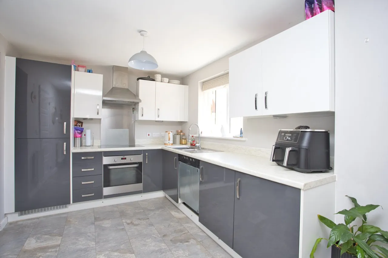 Holm Oak Walk, Deal, CT14, photo 5