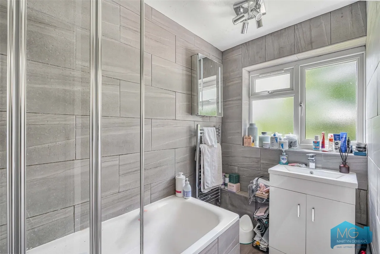 Cedar Drive, East Finchley, N2, photo 5